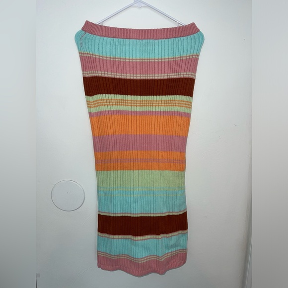 Two Piece Knit Set - Picture 5 of 6